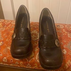 Women’s Madden Girl 7.5 great condition.